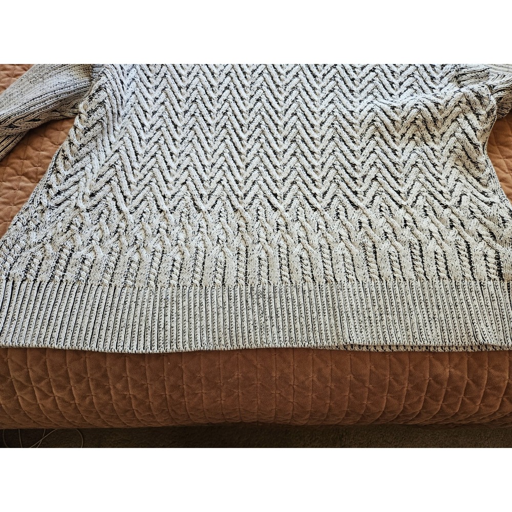 NWT DKNY Jeans Black White Knit Long Sleeve Chevron Zig Zag Pattern Sweater, +3X - Picture 6 of 7